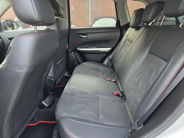 Suzuki Vitara 1.4 S 2017 Benzine 14