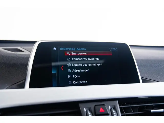 BMW X1 sDrive20i High Executive 2019 Benzine 49