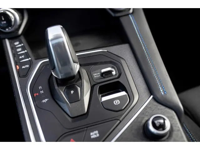 Lynk & Co 01 1.5 2022 Hybride Benzine 20