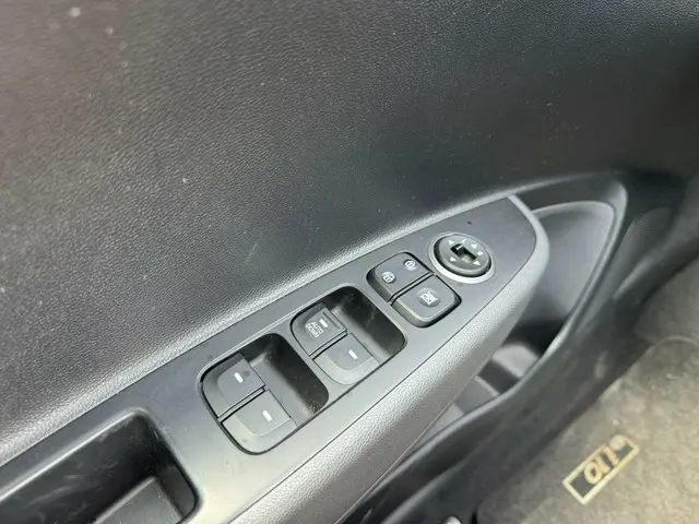 Hyundai i10 1.0i Comfort 2018 Benzine 18