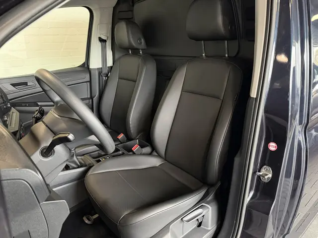 Volkswagen Caddy Cargo 2.0 TDI 2022 Diesel 6