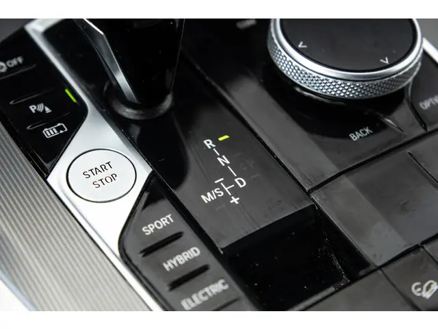 BMW X5 xDrive45e 2021 Hybride Benzine 46