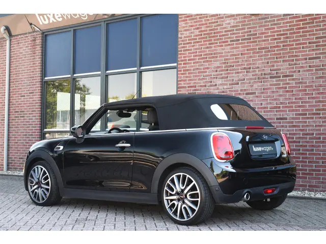 MINI Cooper Cabrio Mini 1.5 136pk 2020 Benzine 6
