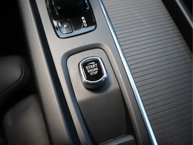 Volvo V60 2.0 B3 Momentum 2022 Benzine 20