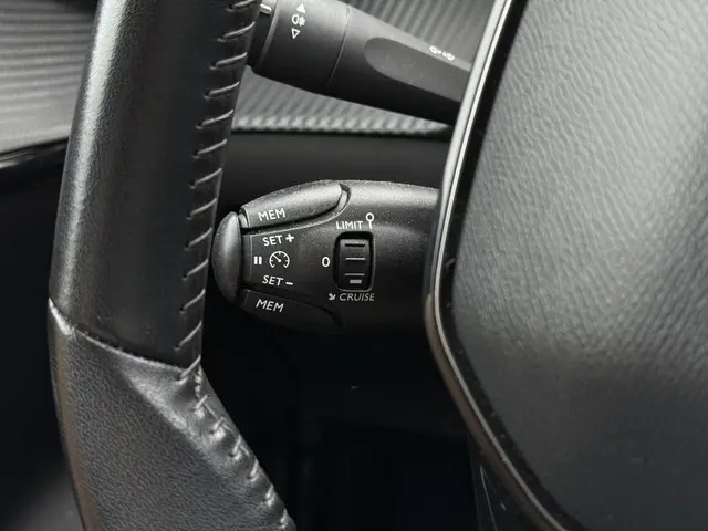 Peugeot e-208 EV Allure 50 kWh Aut. 2020 Elektrisch 22