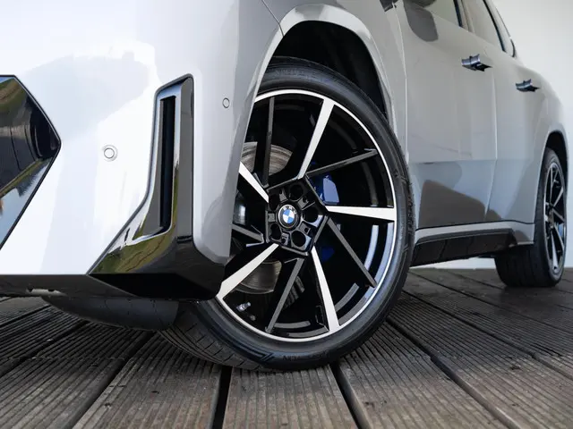 BMW iX3 50 xDrive 2026 Elektrisch 16