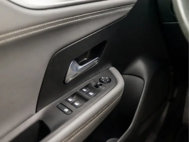 Opel Mokka 1.2 Elegance Sport 2021 Benzine 22