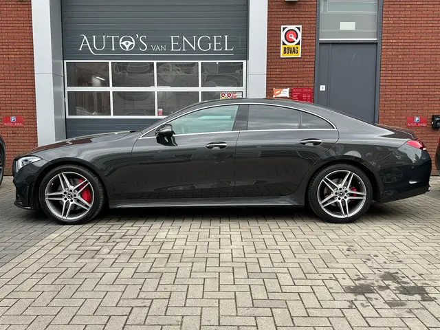 Mercedes-Benz CLS 400 d 4MATIC Premium 2018 Diesel 4