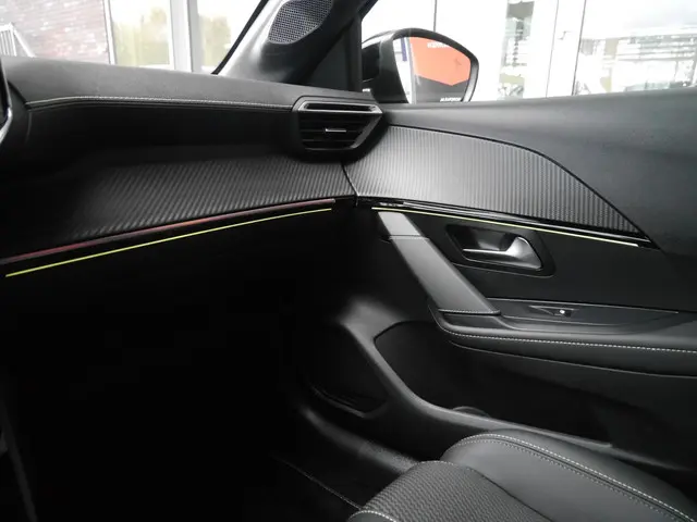 Peugeot e-208 EV GT 51 kWh 2024 Elektrisch 18