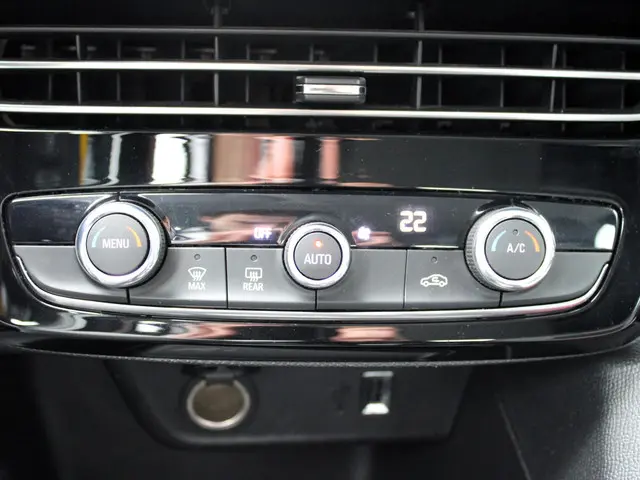 Opel Mokka 1.2 Turbo GS Line 2021 Benzine 17