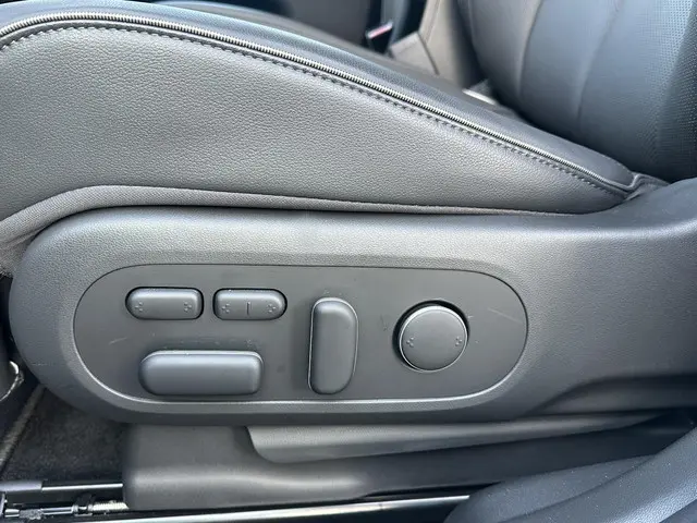 Hyundai IONIQ 5 Lounge 77kWh 2025 Elektrisch 24