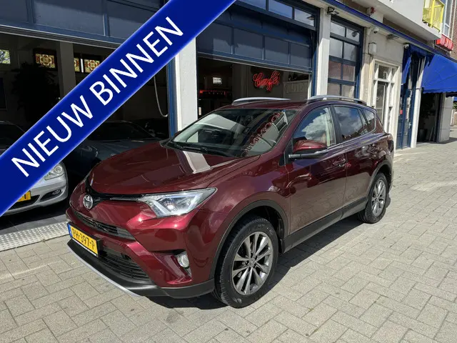 Toyota RAV4 2.0 VVT-i AWD Executive Business 2016 Benzine