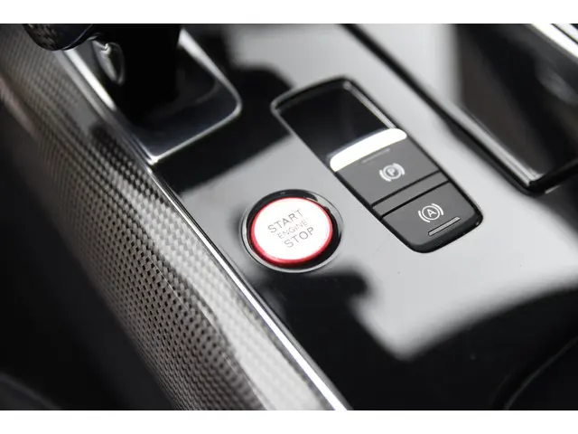 Audi S8 4.0 TFSI S8 quattro Pro Line+ 2013 Benzine 34