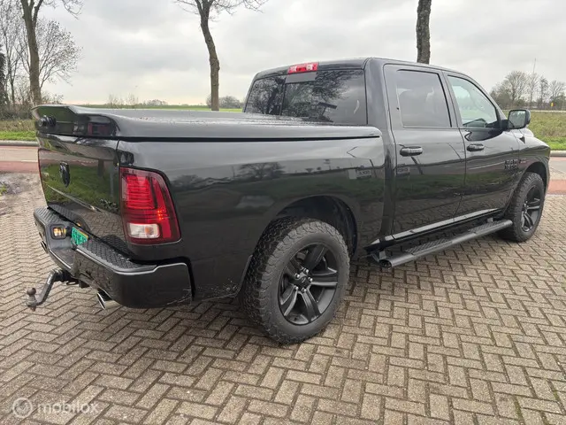 RAM 1500 Sport Crew Cab 4x4 2017 LPG/Gas 5