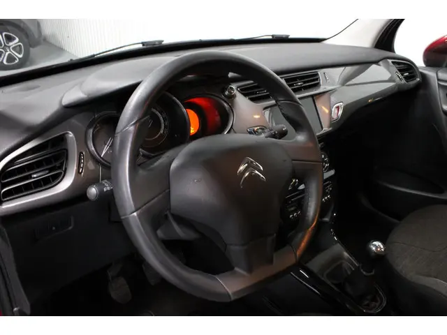 Citroën C3 1.2 PureTech Collection 2014 Benzine 20