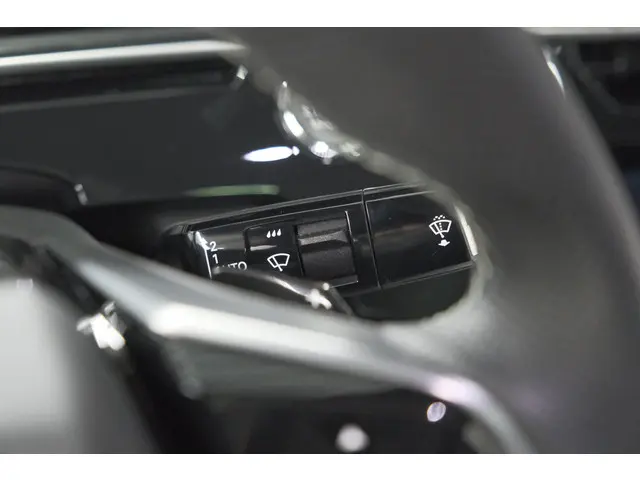Peugeot 3008 Hybrid 136 e-DSC6 GT 2024 Hybride Benzine 50