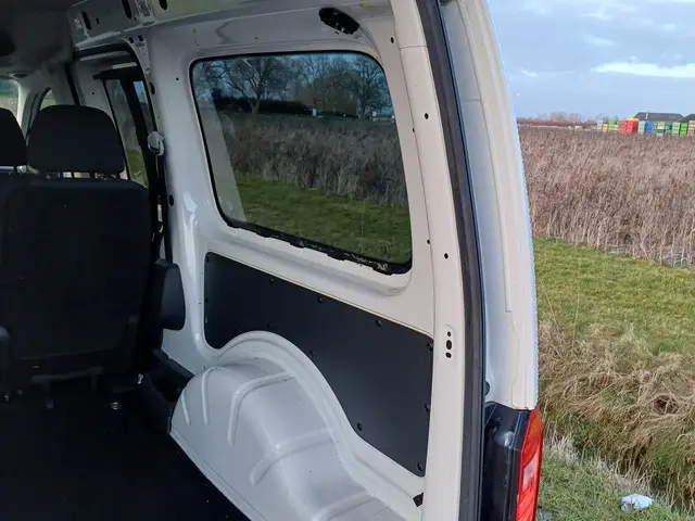 Volkswagen Caddy Maxi TSI Holiday 5p 2018 Benzine 26