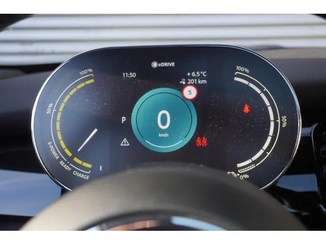 MINI Electric Cooper SE 2023 Elektrisch 26