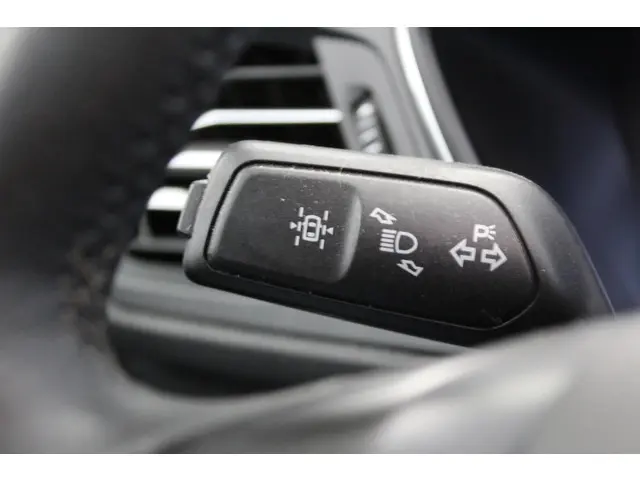 Ford Kuga 2.5 PHEV Titanium 2021 Hybride Benzine 25