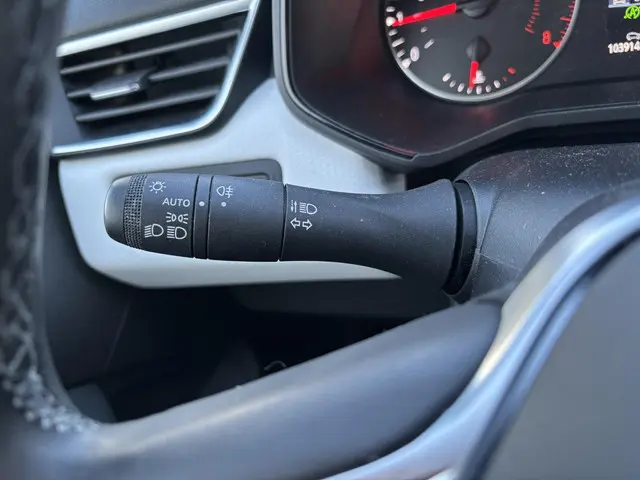 Renault Clio 1.0 TCe 90 Evolution 2022 Benzine 26