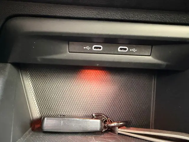 Volkswagen Golf 1.4 eHybrid GTE 2022 Hybride Benzine 33