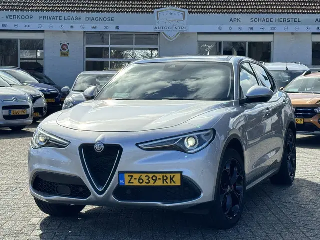 Alfa Romeo Stelvio 2