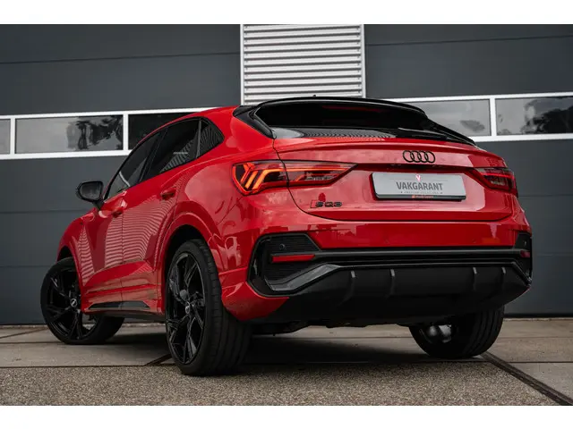 Audi Q3 Sportback S-Line 2020 Benzine 3