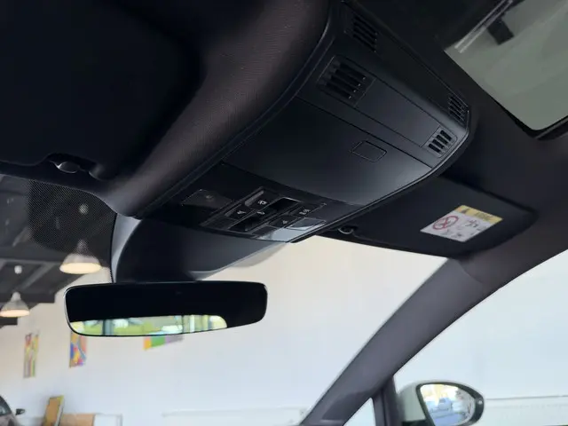 Volkswagen Golf 2.0 TSI GTI 2016 Benzine 23