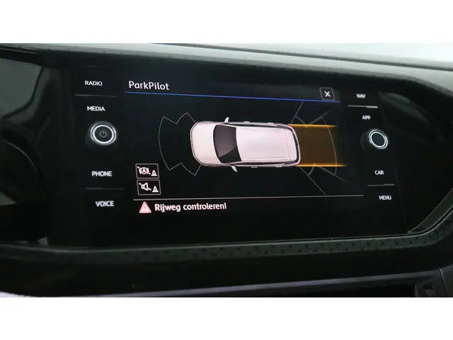 Volkswagen T-Cross 1.0 TSI 115pk Style 2019 Benzine 40