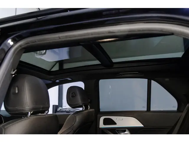 Mercedes-Benz GLE 350 e 4MATIC 2022 Hybride Benzine 30