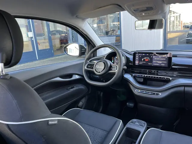 Fiat 500e 42 kWh 2023 Elektrisch 43
