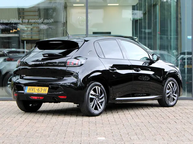 Peugeot 208 1.2 PureTech Allure 2020 Benzine 6