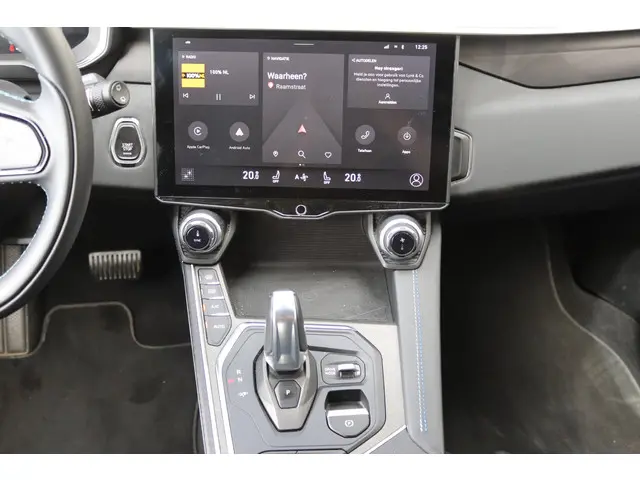 Lynk & Co 01 1.5 2022 Hybride Benzine 10