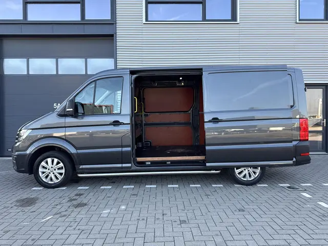 Volkswagen Crafter 35 2.0 TDI L3H2 Highline 2020 Diesel 5