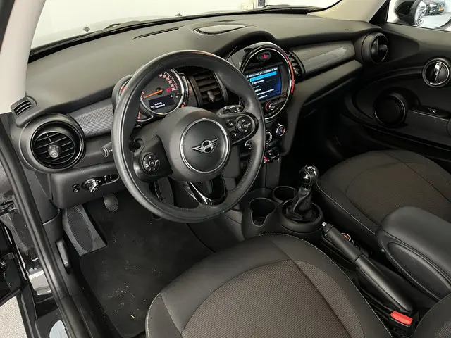MINI Cooper 1.5 2020 Benzine 3