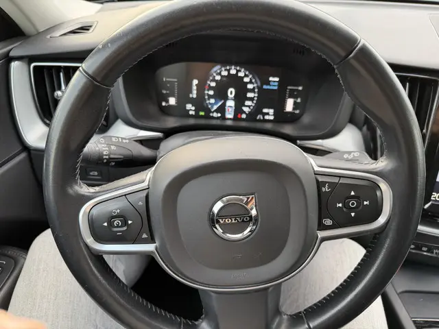 Volvo XC60 2.0 D4 AWD Momentum 2017 Diesel 10