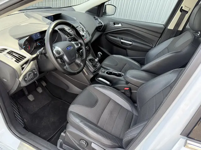 Ford Kuga 1.5 Titanium 2015 Benzine 3