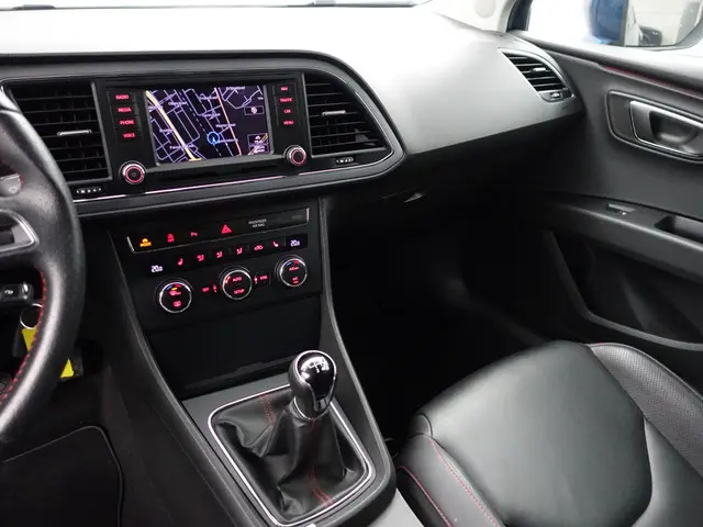 SEAT Leon 1.8 TSI FR 180pk Business- 2014 Benzine 8