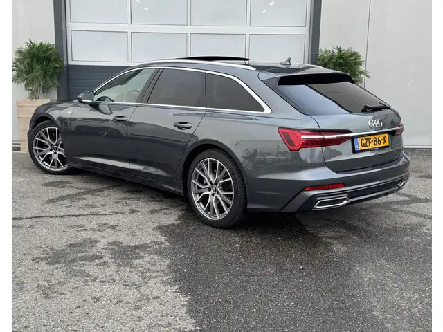 Audi A6 Avant 55 TFSI quattro S edition 2020 Benzine 7