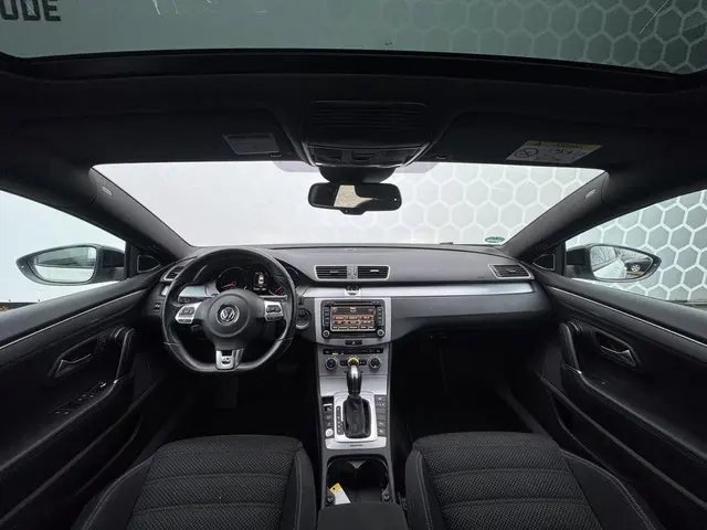 Volkswagen CC 3.6 V6 4Motion 2015 Benzine 33