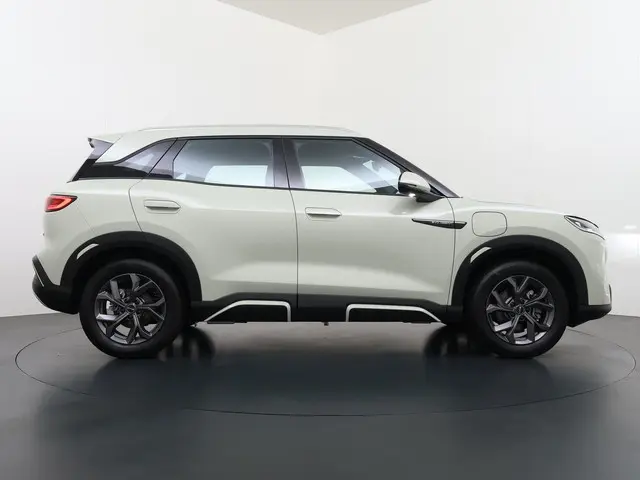 BYD ATTO 2 Boost 45 kWh 2024 Elektrisch 9