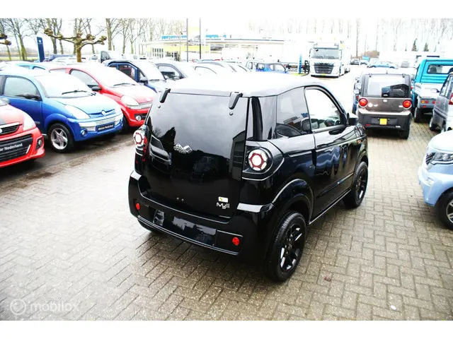Ligier Myli Brommobiel I.DEAL 8 kWh 2023 Elektrisch 4