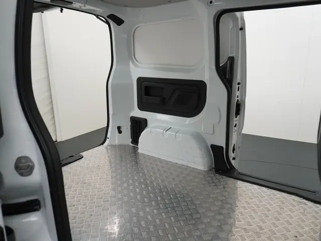 BYD ETP3 Standard 45 kWh 2023 Elektrisch 14