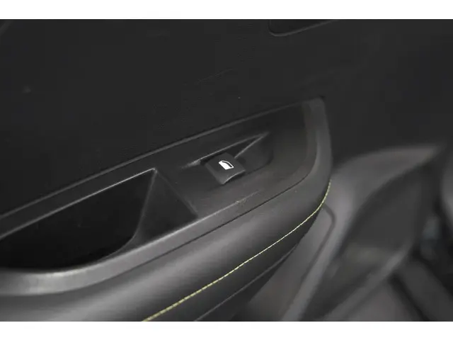 Peugeot 2008 PureTech 130 GT-Line 2020 Benzine 28