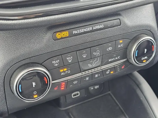 Ford Kuga 2.5 PHEV ST-Line X 2024 Hybride Benzine 25