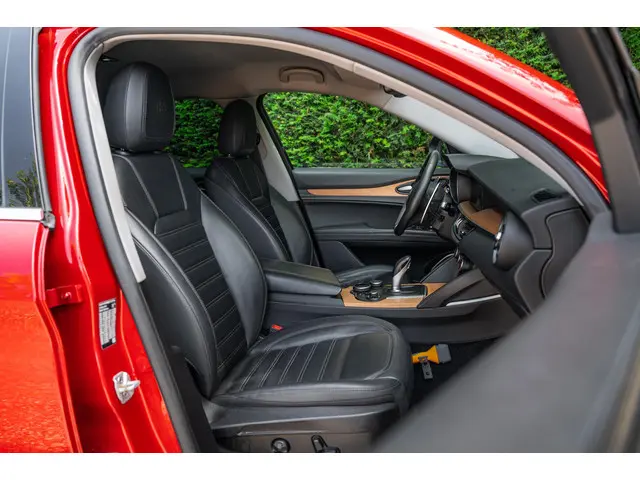 Alfa Romeo Stelvio 2.0 T AWD 2017 Benzine 6