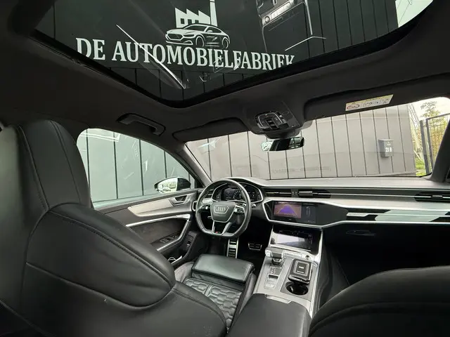 Audi RS6 A6 Avant TFSI quattro 2020 Hybride Benzine 2