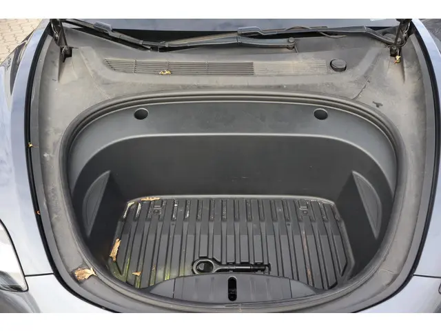 Tesla Model 3 Standard RWD Plus 60 kWh 2020 Elektrisch 20