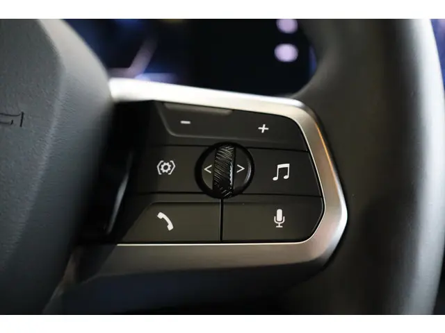 BMW iX1 eDrive20 2023 Elektrisch 23