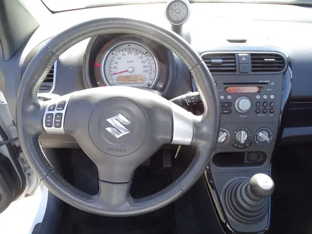 Suzuki Splash 1.0 VVT Comfort EASSS 2015 Benzine 11